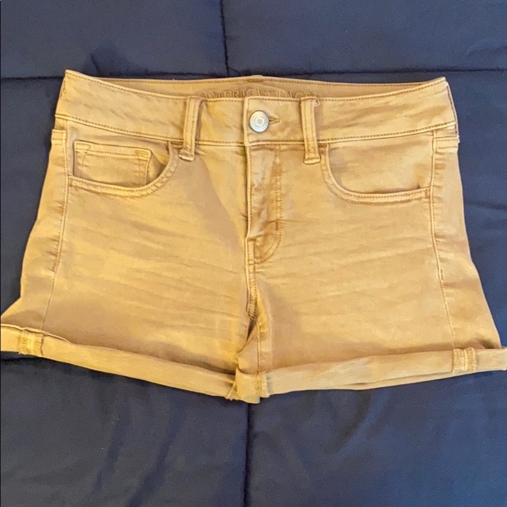 American Eagle Midi Khaki Shorts